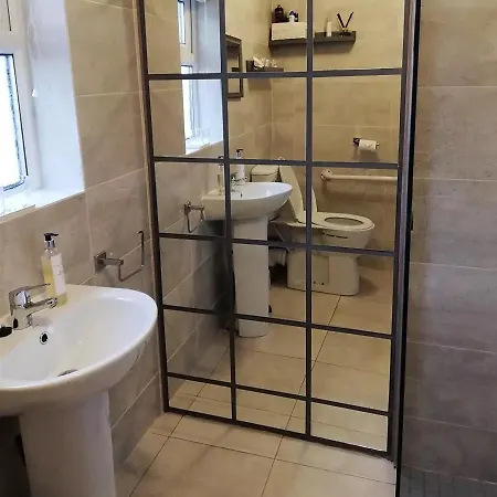Glenhill - Newly Renovated In A Unique Location * Belmullet