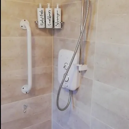 Holiday home Glenhill - Newly Renovated In A Unique Location *