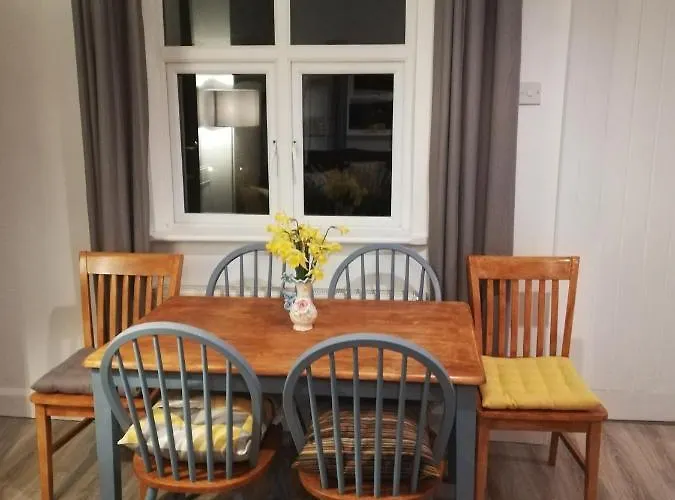 Glenhill - Newly Renovated In A Unique Location Vakantiehuis